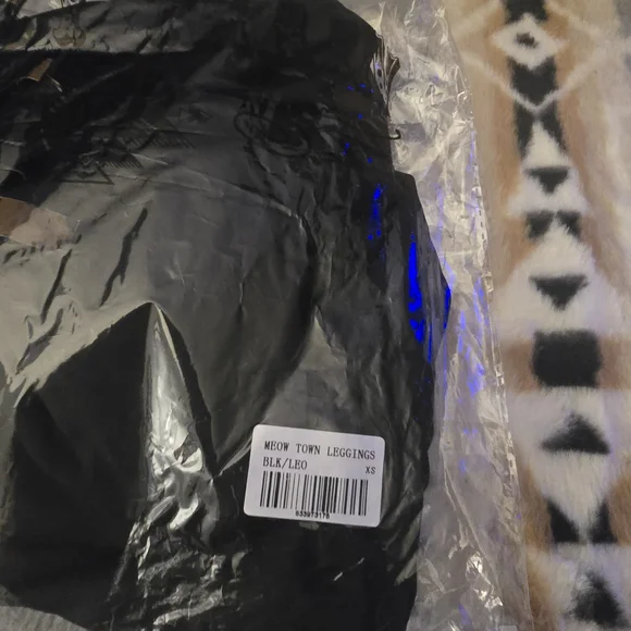 Crazy Train Black Fringe Meow Tiwn Leggings Size XL - Picture 8 of 11